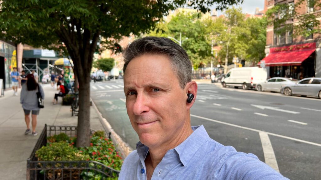 Bose quietcomfort earbuds 2 carnoy wearing them.jpg