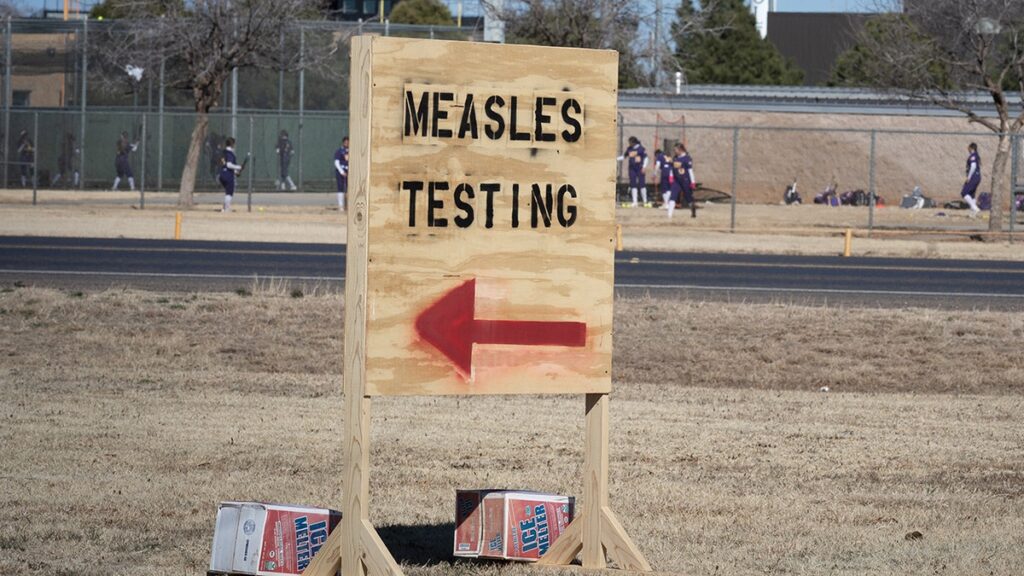 Measles outbreak 01.jpg