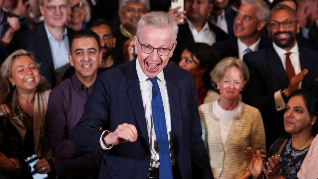 Skynews michael gove honour 6882649.jpg