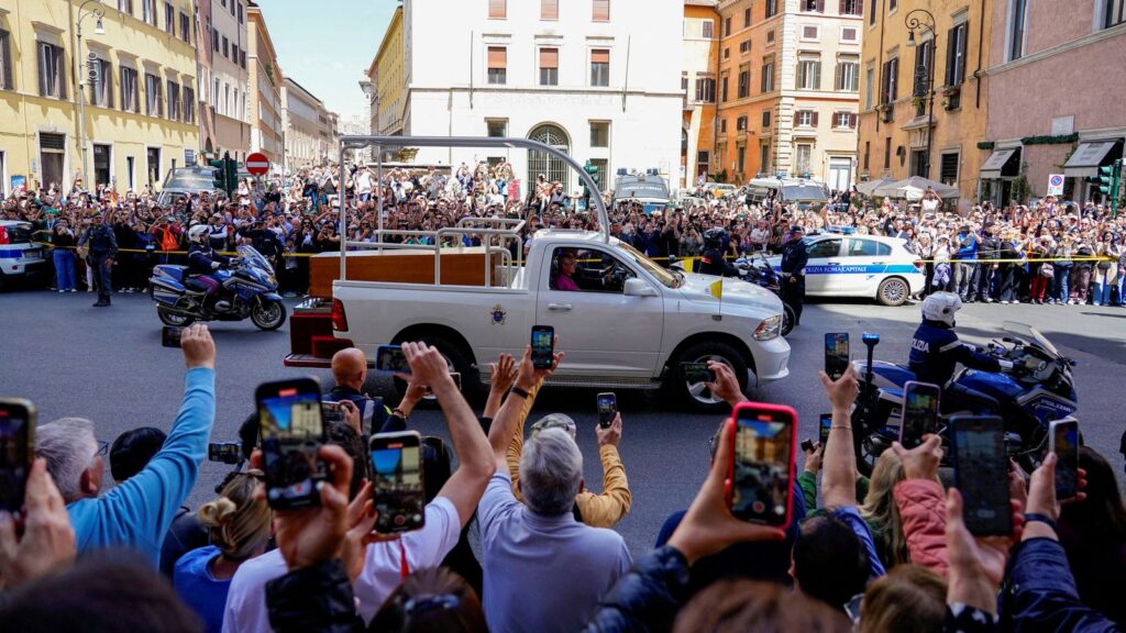 Skynews pope funeral farncis 6897228.jpg