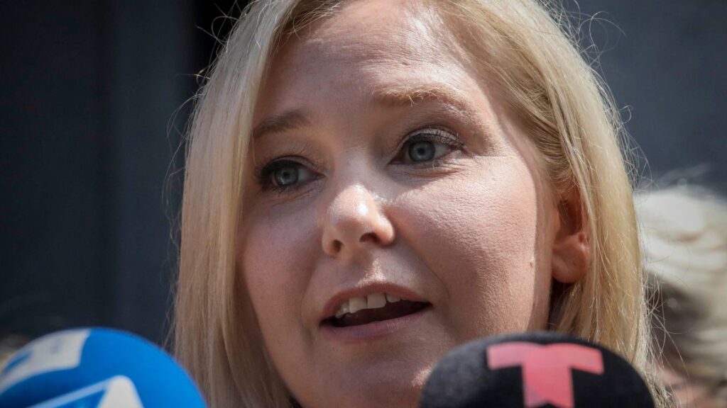 Skynews virginia giuffre jeffery epstein 6872288.jpg