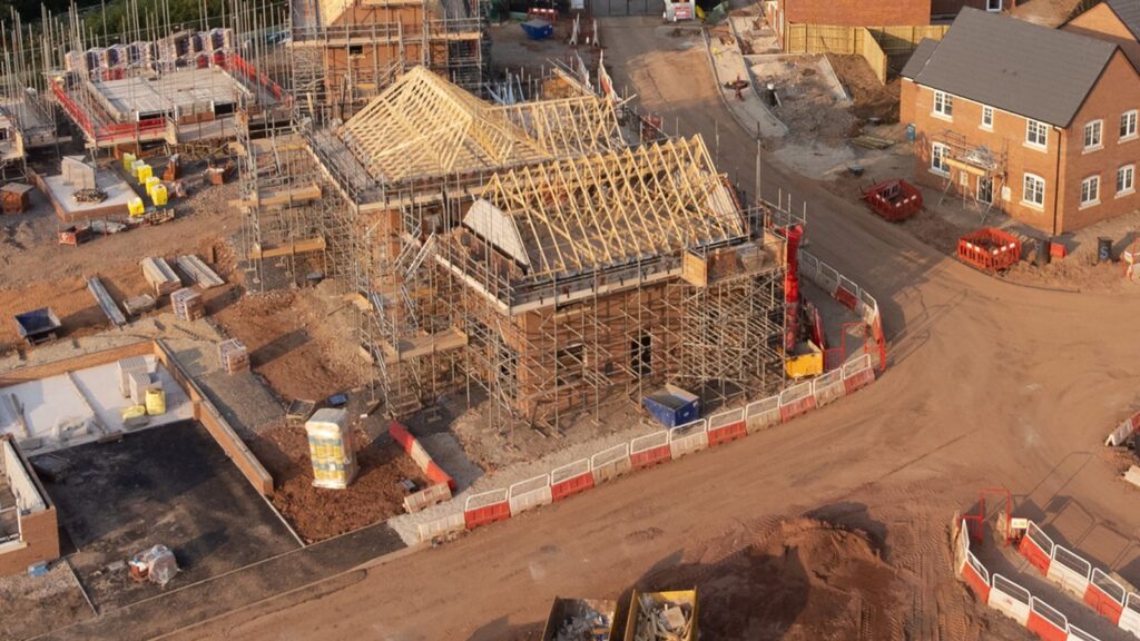 Skynews building construction 6851336.jpg