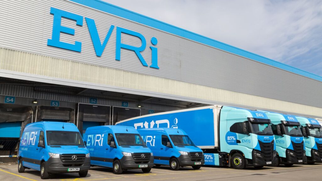 Skynews evri delivery depot 6916353.jpg