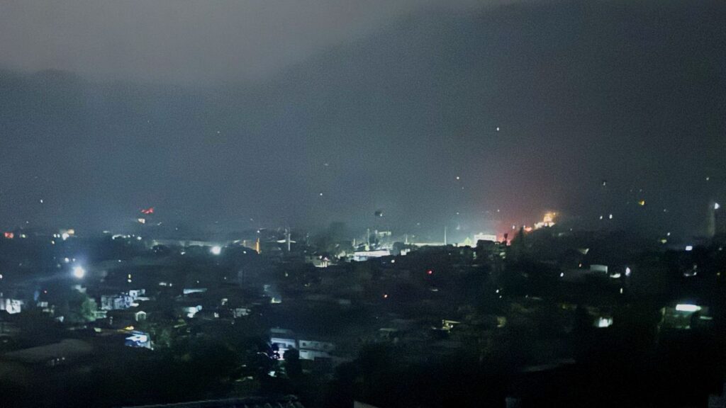 Skynews kashmir pakistan muzaffarabad 6908531.jpg