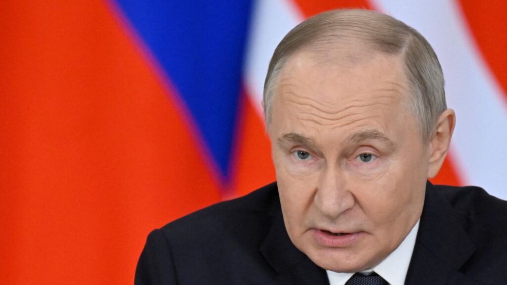 Skynews vladimir putin russia 6916646.jpg