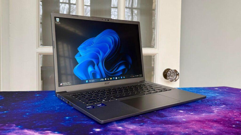 Acer aspire 14 ai.jpg