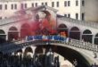 Skynews venice bezos wedding 6952947.jpg