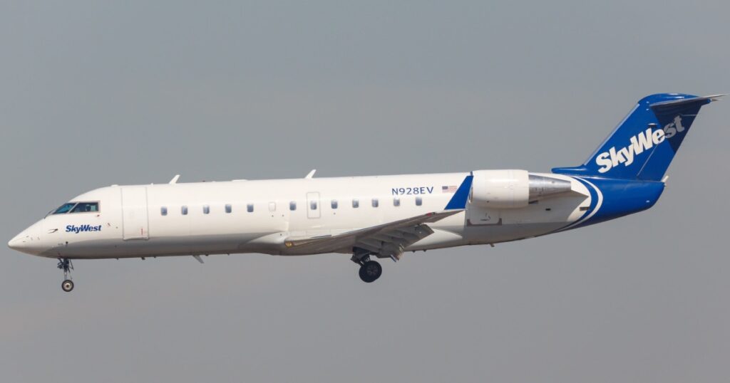 Skywest 2016 ap 9828b4.jpg